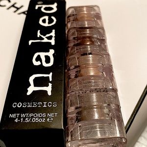 New Naked Cosmetics eye shadow